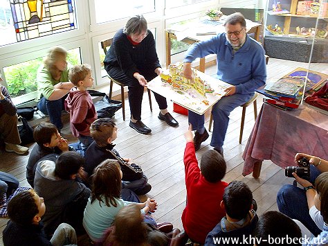 Bild 9 Weihnachtsausstellung  Hauptsache,es klappt! - Führung für Schulklassen sowie Bastelnachmittage für Kinder