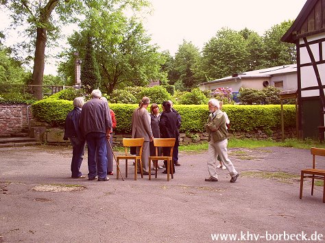 Bild 9 Ausstellungseröffnung der Ausstellung Rauminstallation auf dem Steenkamp-Hof