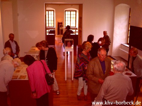 Bild 36 zur Galerie: Der KHV besichtigt das restaurierte Schloss Borbeck